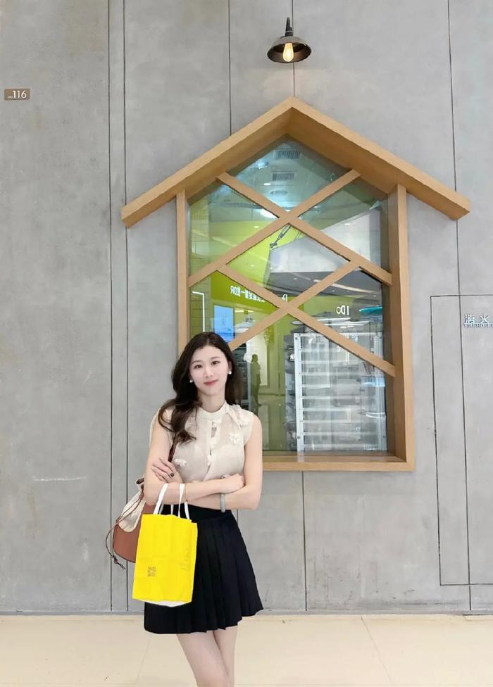穿搭百家号_穿搭百科_百搭穿搭