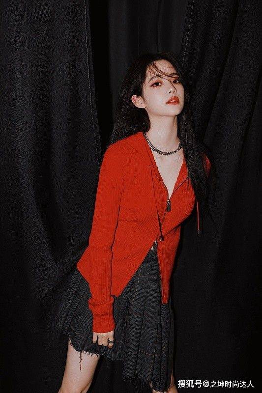 穿搭潮流_潮流搭配衣服_潮流穿搭2021